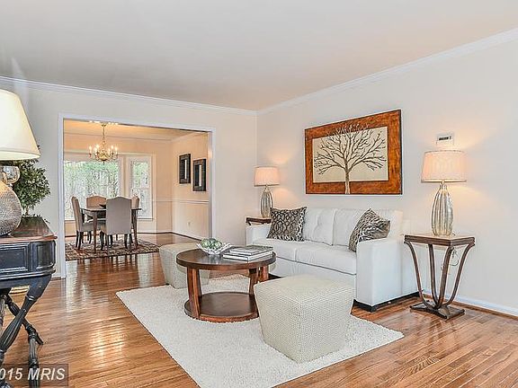 5th image of 4756 Holly Ave