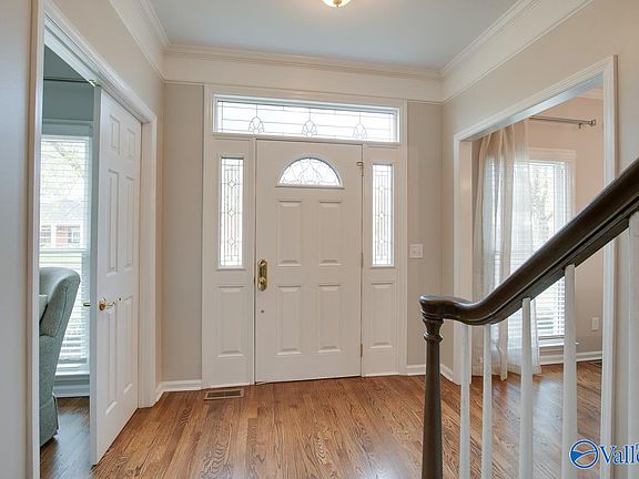2nd image of 2607 Edgerton Dr SE