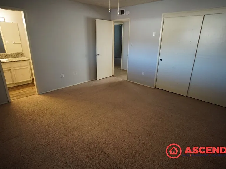 5104 Belcrest Ave — Photo 10