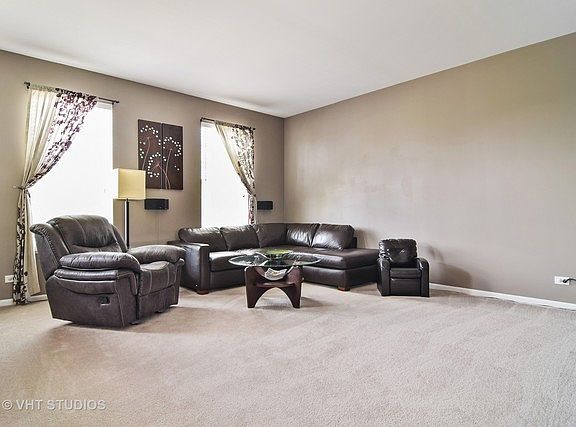 2nd image of 1604 Edinburgh Dr Unit 99-4