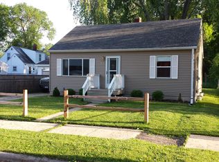 931 5th St, Green Bay, WI 54304