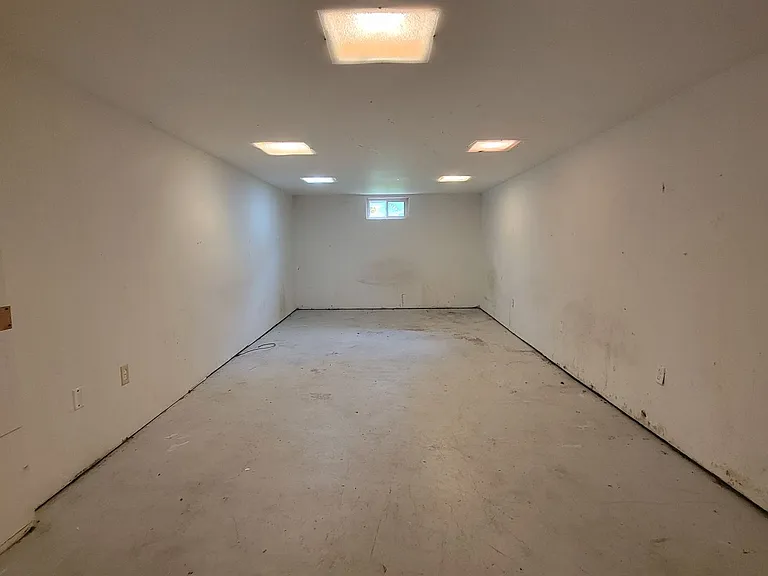 800 Laredo Ave — Photo 14