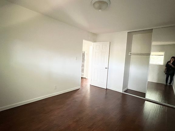 3rd image of 501 S Fremont St APT 6