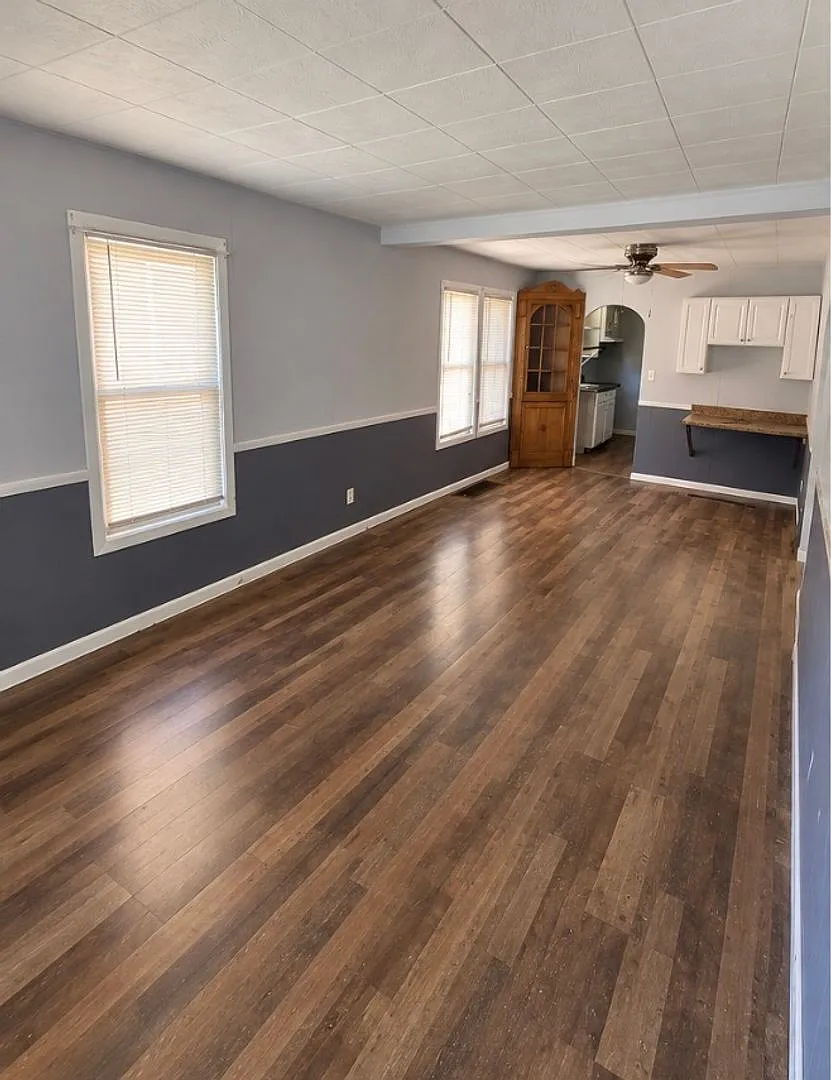 2812 S Price Ave. — Photo 3