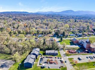 2002 Langdon Rd SW #24-404, Roanoke, VA 24015