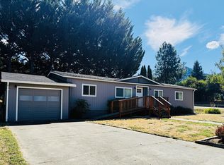 107 Gaddis Ln, Glendale, OR 97442