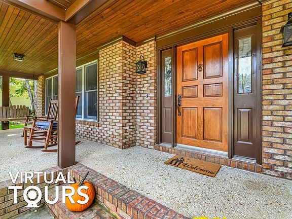 5th image of 1059 Rustling Oaks Dr