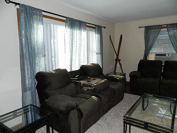 3rd image of 1221 S 11th Ave