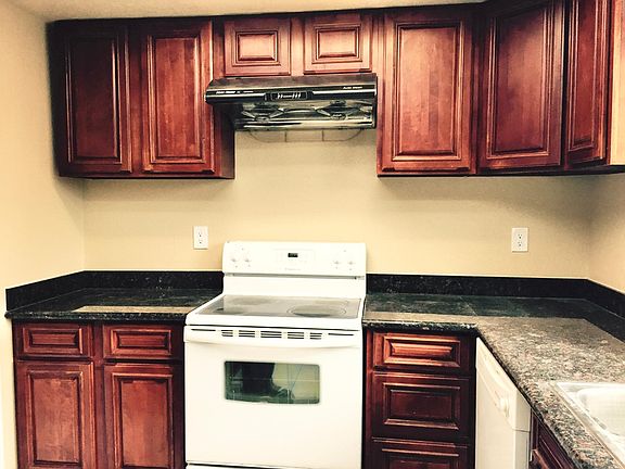 4th image of 34480 Egerton Pl
