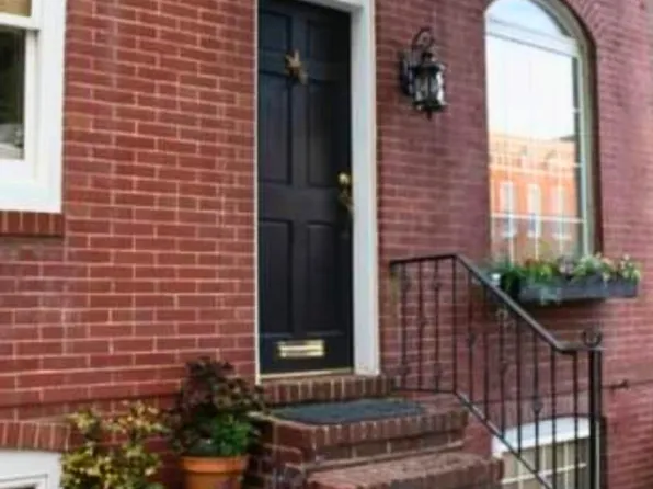 1436 Covington St, Baltimore, MD 21230
