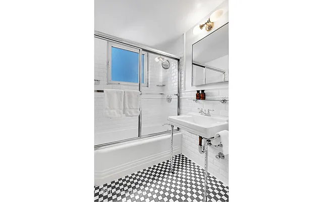 Sold by Douglas Elliman | media 5