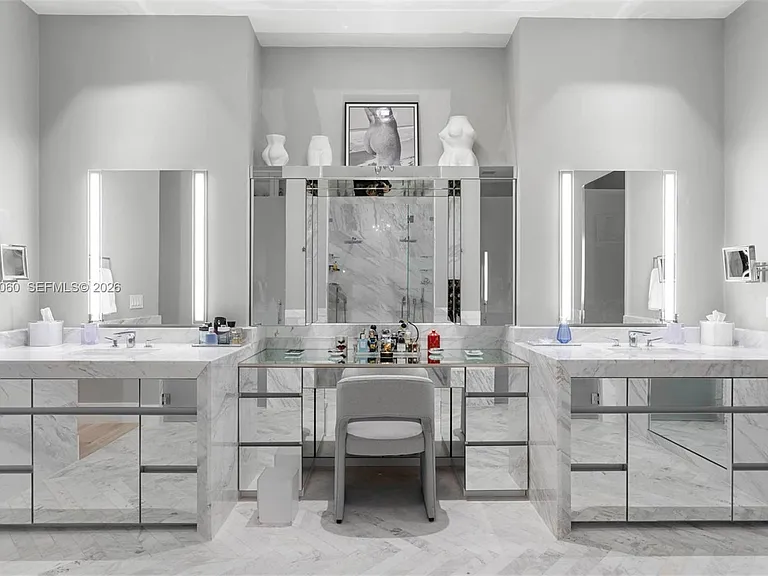2821 S Bayshore Dr #8A — Photo 47