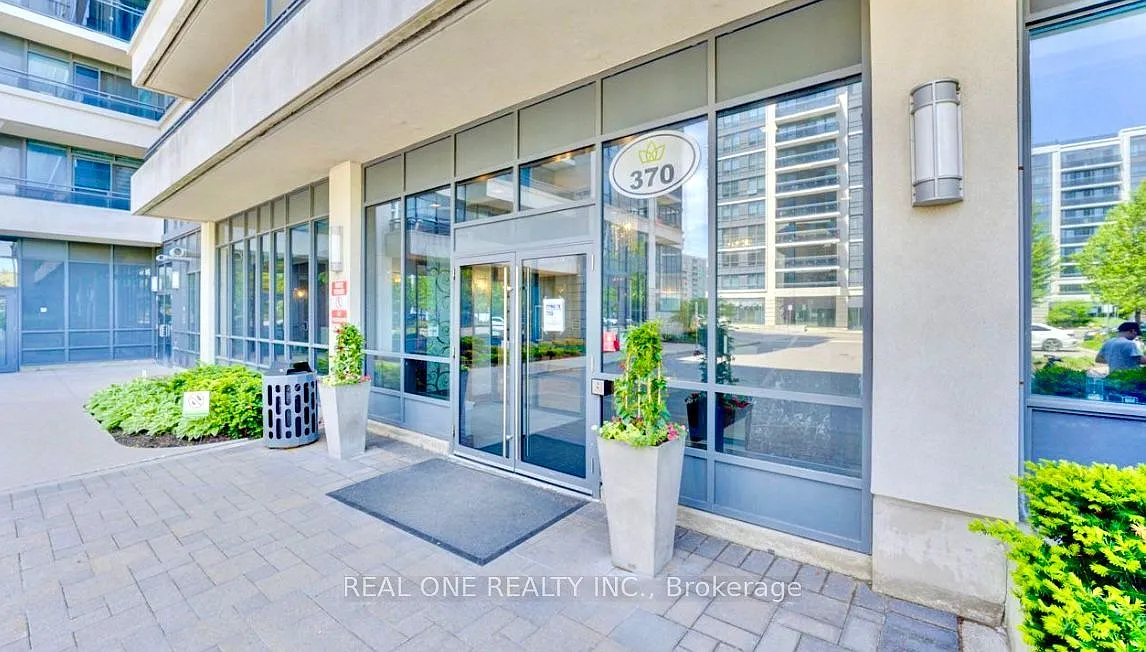 2 bed, $2,350 — Photo 2