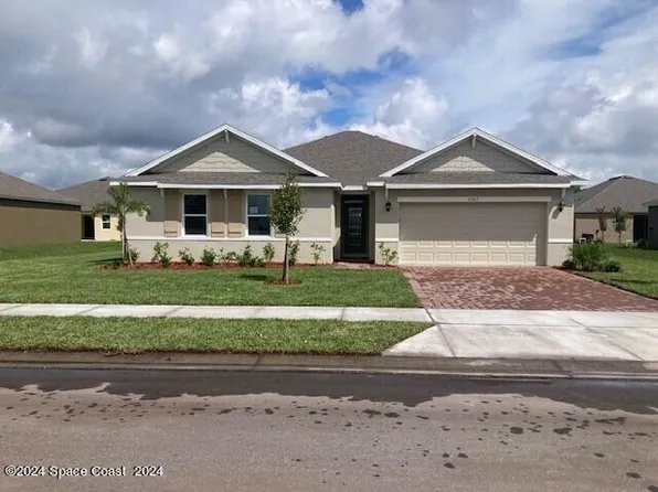6963 Agate Dr, Grant Valkaria, FL 32949