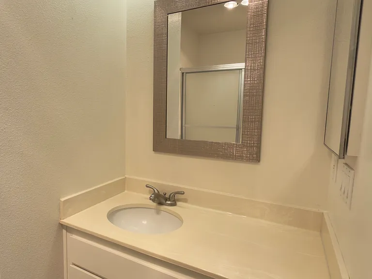 3655 Constellation Rd — Photo 23