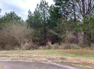 104 Landings Way, Lagrange, GA 30240
