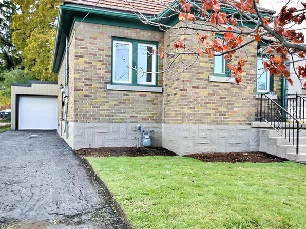 324 Wellington St N, Kitchener, ON N2H 5K9