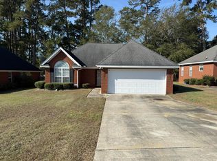 342 Orangepark Dr, Orangeburg, SC 29115