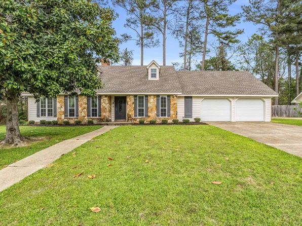 39 Nottingham Ln, Columbus, MS 39705