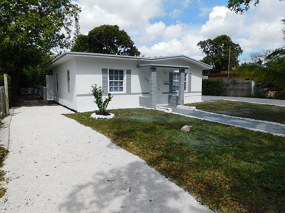 4th image of 14110 NW 5th Pl