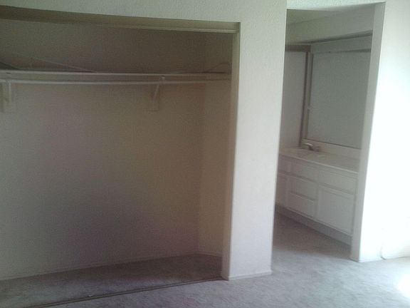 4th image of 27739 Via Entrada
