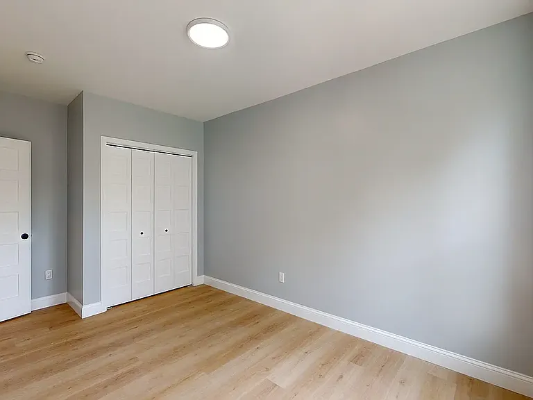 793 State St #2D — Photo 11