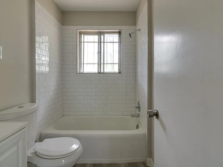 3507 Boeingshire Dr — Photo 7