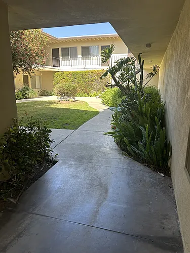 21110 Wood Ave #D Photo 1