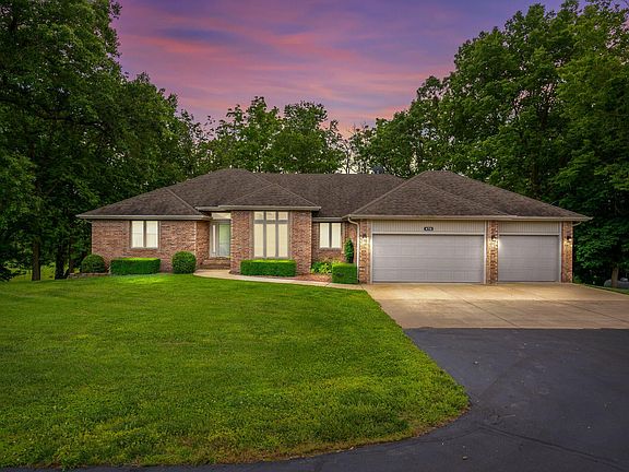 2nd image of 476 Petes Lane