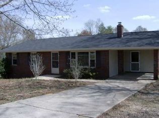 122 Pearl St, Clarkesville, GA 30523