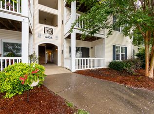 6413 Town Hall Pl, Harrisburg, NC 28075