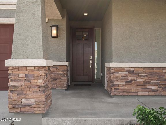 5th image of 16065 W HONEYSUCKLE Drive