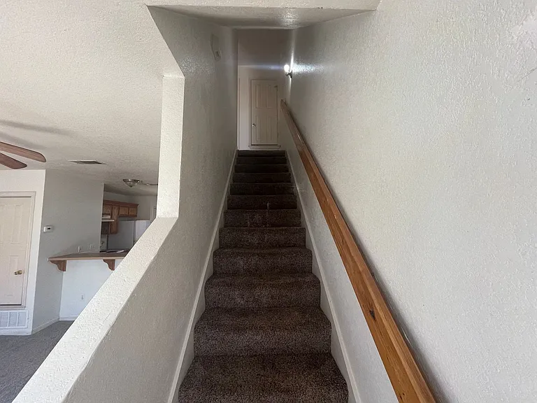 211 N 3rd Street — Photo 8