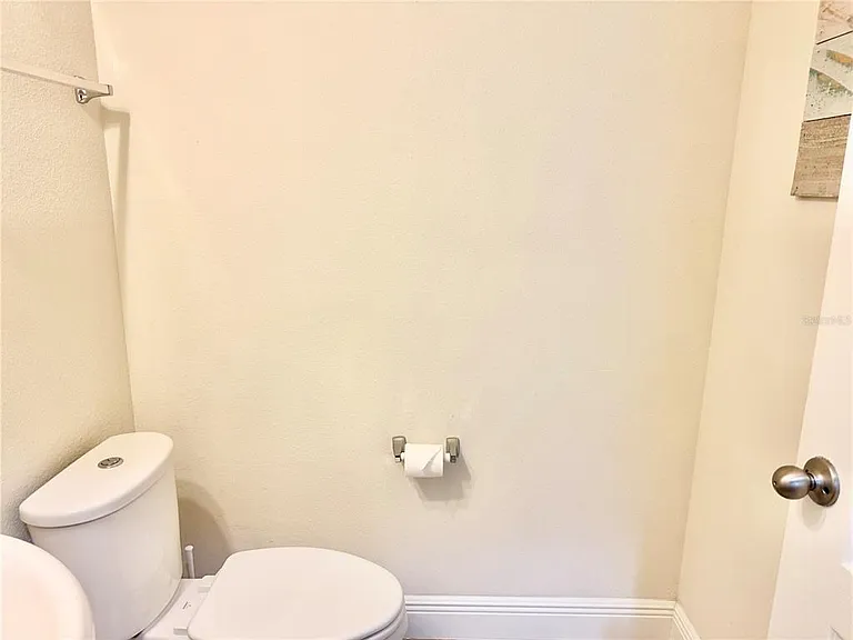 7208 Milestone Dr — Photo 36