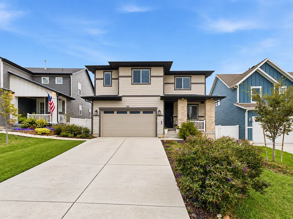 414 W Snowberry Dr