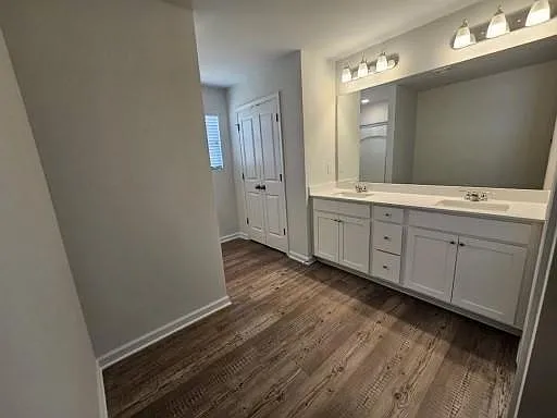 5161 Sidney Square Dr — Photo 21