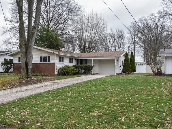 8 Indian Ter, Norwalk, OH 44857