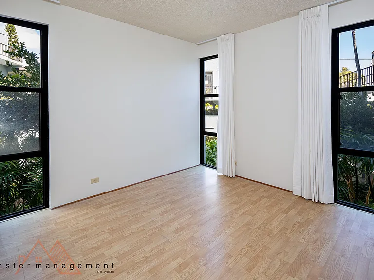 1030 Aoloa Pl #206B — Photo 8