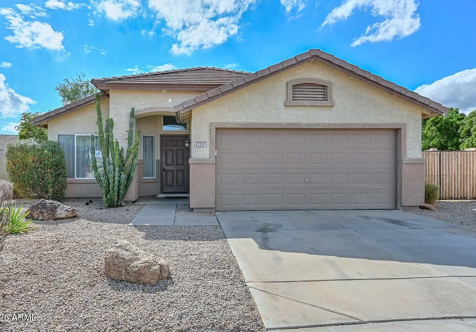 4 bed, 2.0 bath, 1685 sqft, $2,195 — Photo 1