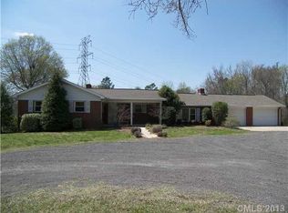 9255 Hutchinson Ln, Charlotte, NC 28216