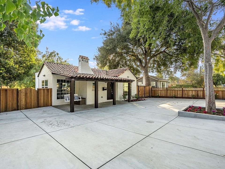 1st image of 85 Mountain View Ave