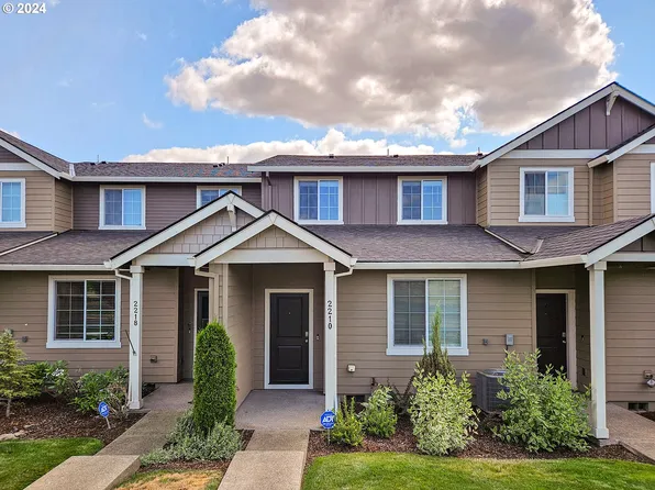 2210 SE Palmquist Rd, Gresham, OR 97080