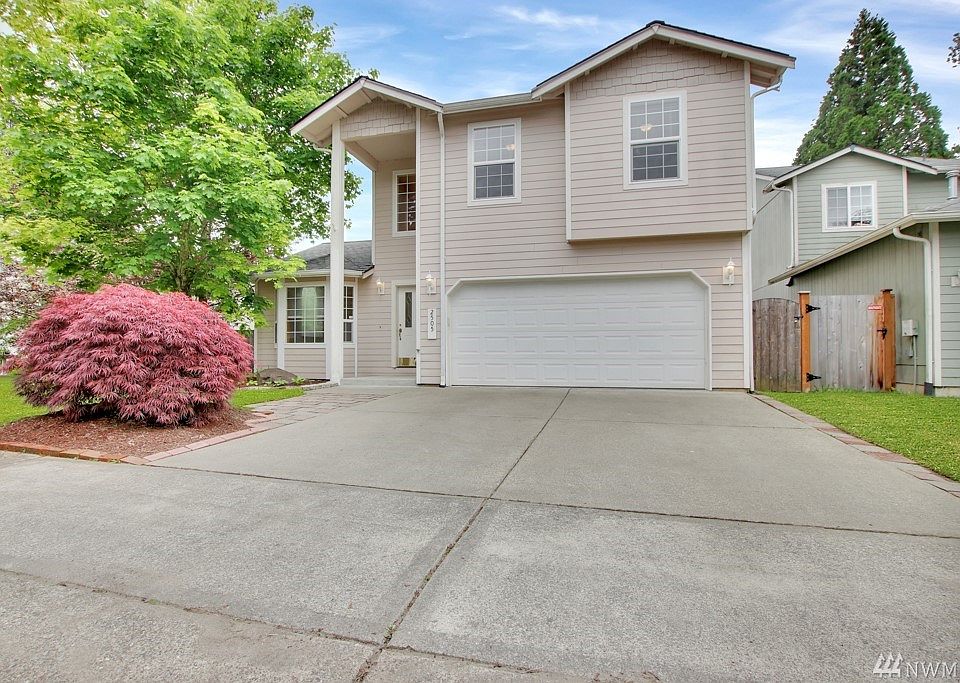 1st image of 2505 43rd Ave SE