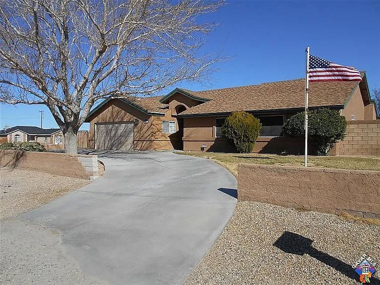 1st image of 21850 101st St