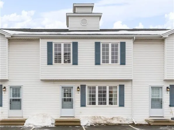 27 Lonsdale Dr #5, Moncton, NB E1G 5E4