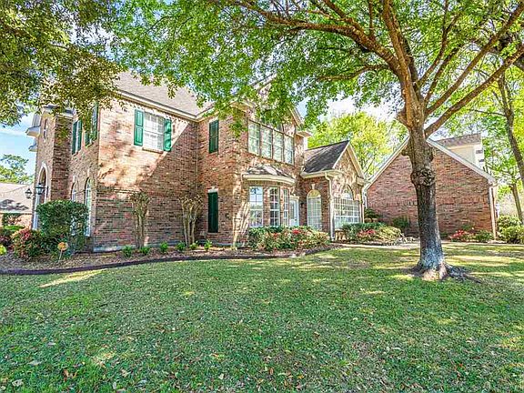2nd image of 6324 Bentwater Dr