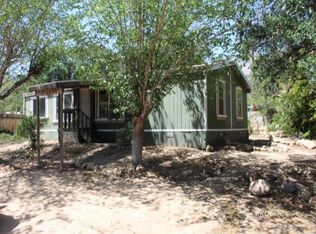 102 Bourbon St, Wofford Heights, CA 93285