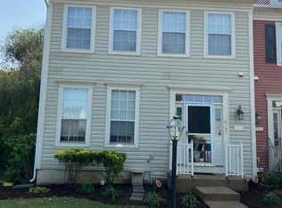 6865 Drifton Ct, Centreville, VA 20121