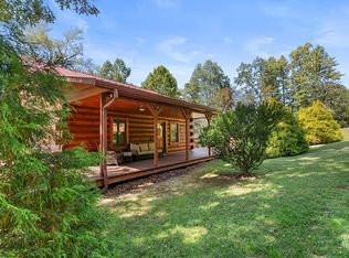 313 Double Bridges Dr, Fancy Gap, VA 24328