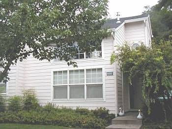1st image of 6110 NE 35th Cir